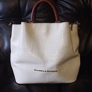 Dooney&bourke purse